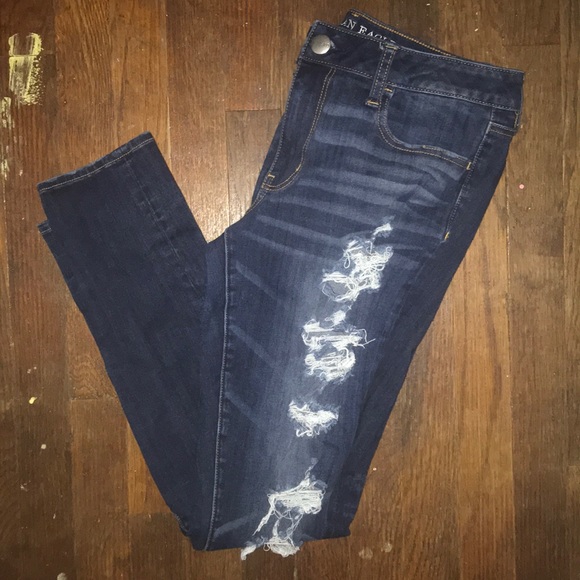 American Eagle Outfitters Pants - American Eagle ripped jeans
